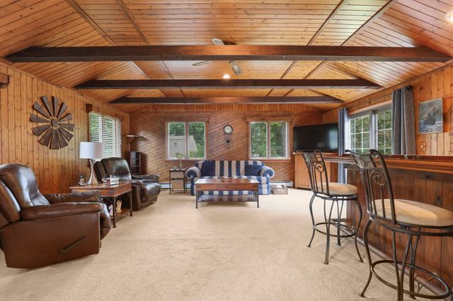 60 Lakewood Drive, Plymouth, MA 02360