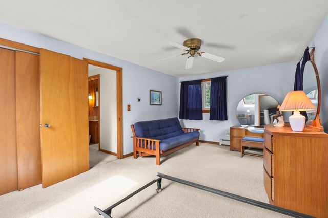 60 Lakewood Drive, Plymouth, MA 02360
