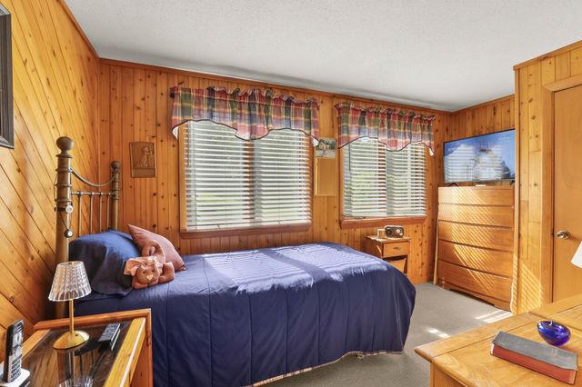 60 Lakewood Drive, Plymouth, MA 02360