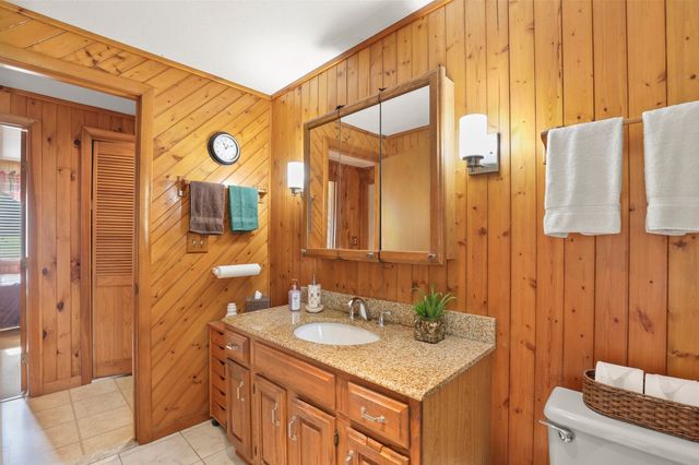 60 Lakewood Drive, Plymouth, MA 02360
