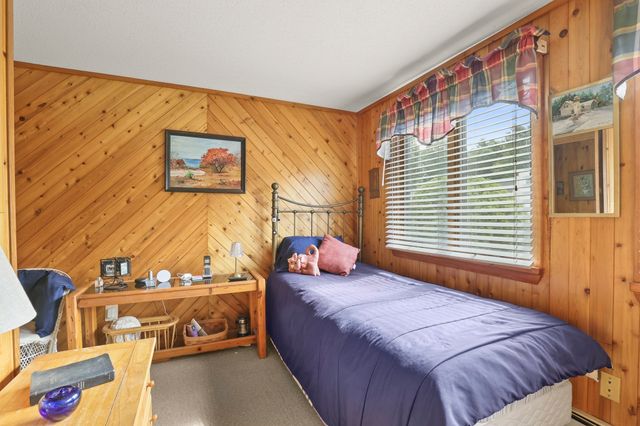 60 Lakewood Drive, Plymouth, MA 02360