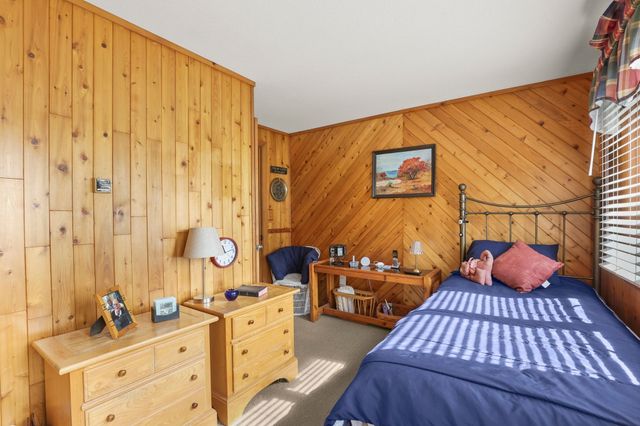 60 Lakewood Drive, Plymouth, MA 02360