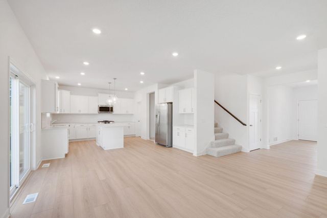 4887 Noble Drive NW, Rochester, MN 55901