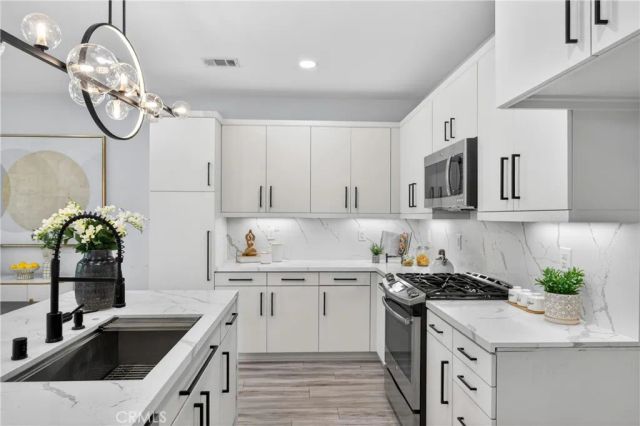15813 Verna, La Mirada, CA 90638