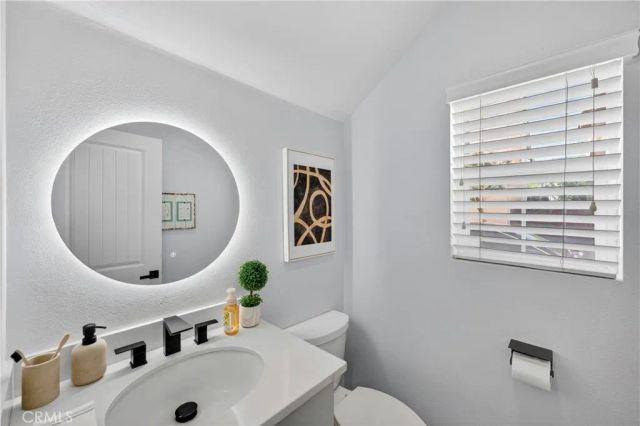 15813 Verna, La Mirada, CA 90638