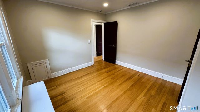 36 Somerset Street, West Hartford, CT 06110
