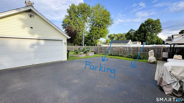 36 Somerset Street, West Hartford, CT 06110