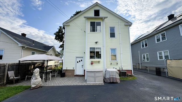 36 Somerset Street, West Hartford, CT 06110