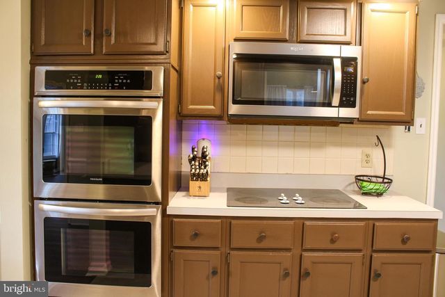 88 CECELIA ST, Toms Brook, VA 22660