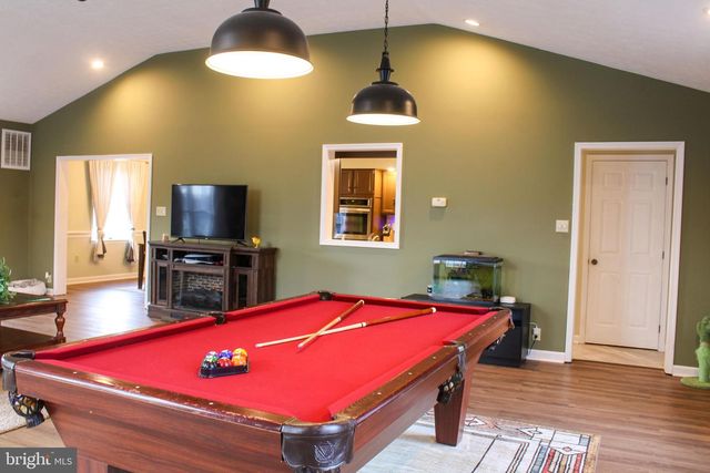 88 CECELIA ST, Toms Brook, VA 22660