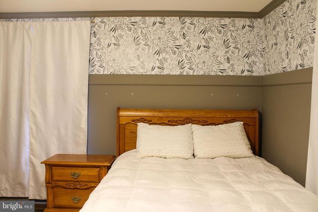 88 CECELIA ST, Toms Brook, VA 22660