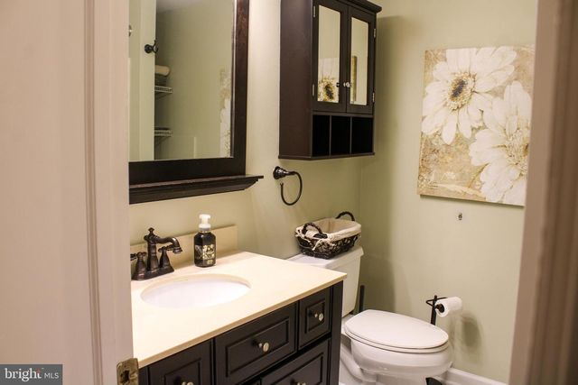 88 CECELIA ST, Toms Brook, VA 22660