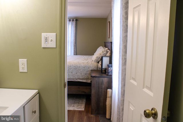 88 CECELIA ST, Toms Brook, VA 22660