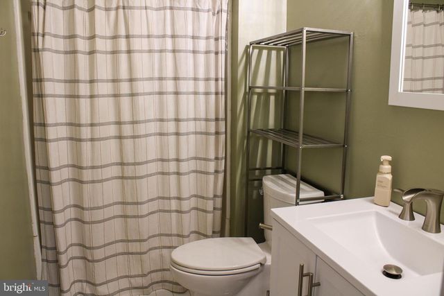 88 CECELIA ST, Toms Brook, VA 22660