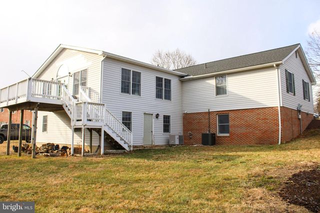 88 CECELIA ST, Toms Brook, VA 22660