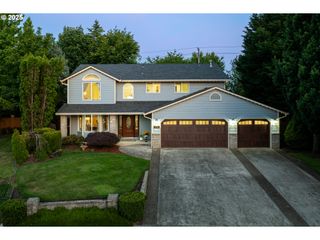 1732 Nw 29TH Cir, Camas, WA 98607