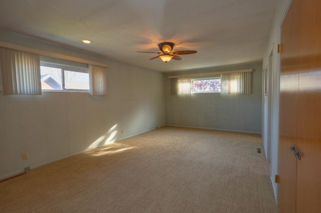 7920 Cedar Ln, Hilmar, CA 95324