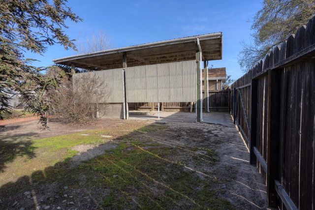 7920 Cedar Ln, Hilmar, CA 95324