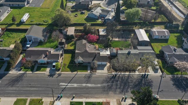 7920 Cedar Ln, Hilmar, CA 95324