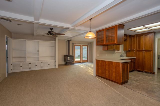 7920 Cedar Ln, Hilmar, CA 95324