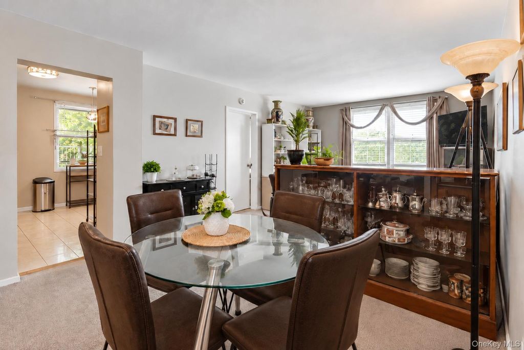 642 Locust Street 4H, Mount Vernon, NY 10552 — photo 5