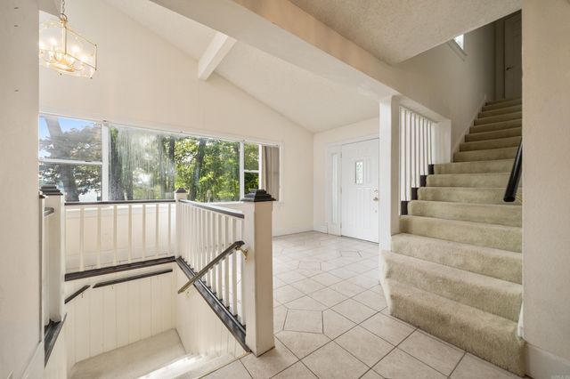 130 Waterside Lane, Hot Springs, AR 71913