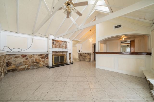 130 Waterside Lane, Hot Springs, AR 71913