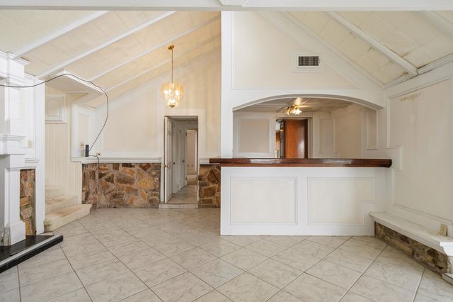 130 Waterside Lane, Hot Springs, AR 71913