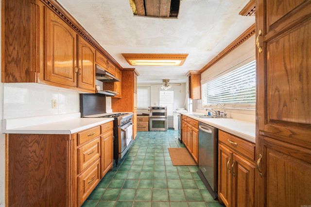 130 Waterside Lane, Hot Springs, AR 71913