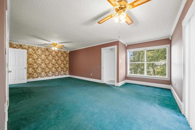 130 Waterside Lane, Hot Springs, AR 71913