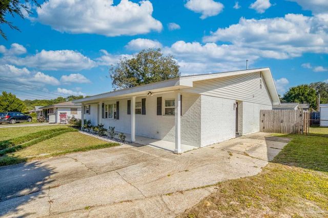 6130 Jasmine Rd, Pensacola, FL 32504