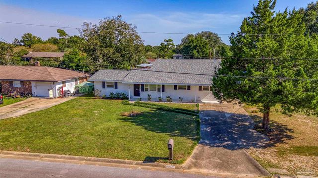 6130 Jasmine Rd, Pensacola, FL 32504