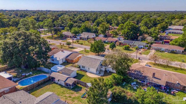 6130 Jasmine Rd, Pensacola, FL 32504