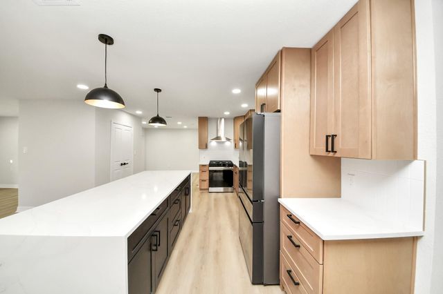 10806 Olympia Drive, Houston, TX 77042
