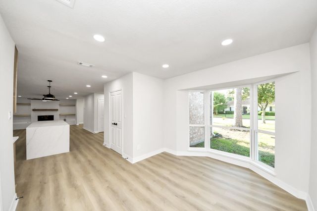 10806 Olympia Drive, Houston, TX 77042