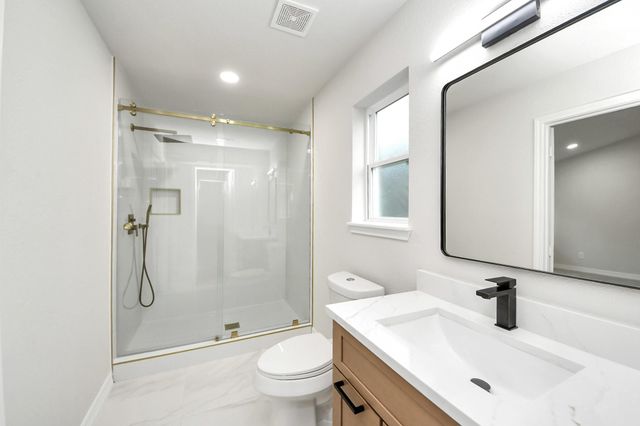 10806 Olympia Drive, Houston, TX 77042