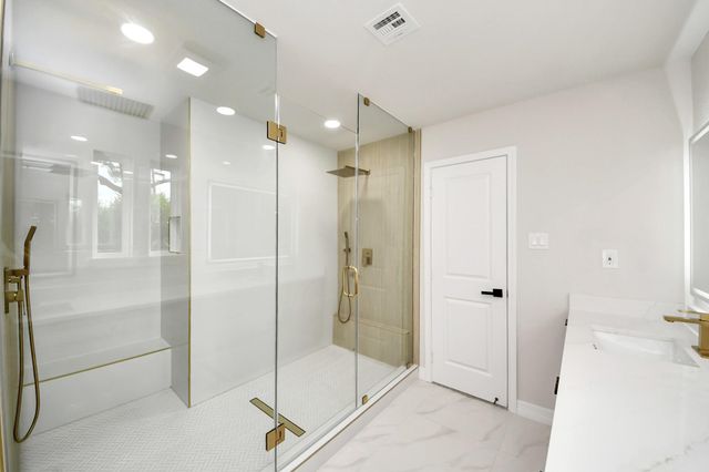 10806 Olympia Drive, Houston, TX 77042