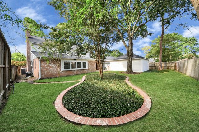 10806 Olympia Drive, Houston, TX 77042