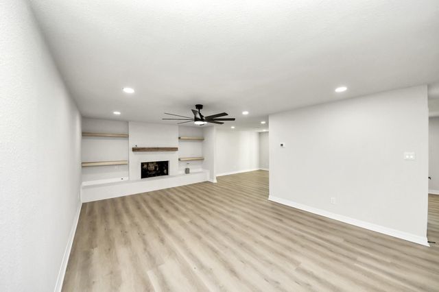 10806 Olympia Drive, Houston, TX 77042