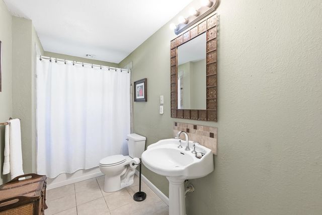 3353 N 159th St E, Wichita, KS 67228
