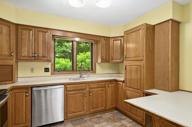 17075 Neill Path, Hastings, MN 55033