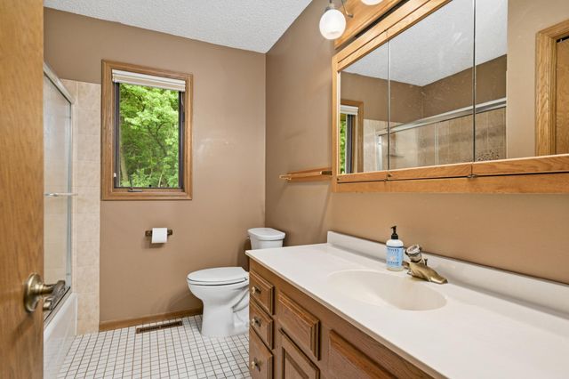 17075 Neill Path, Hastings, MN 55033