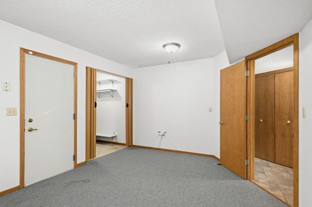 17075 Neill Path, Hastings, MN 55033
