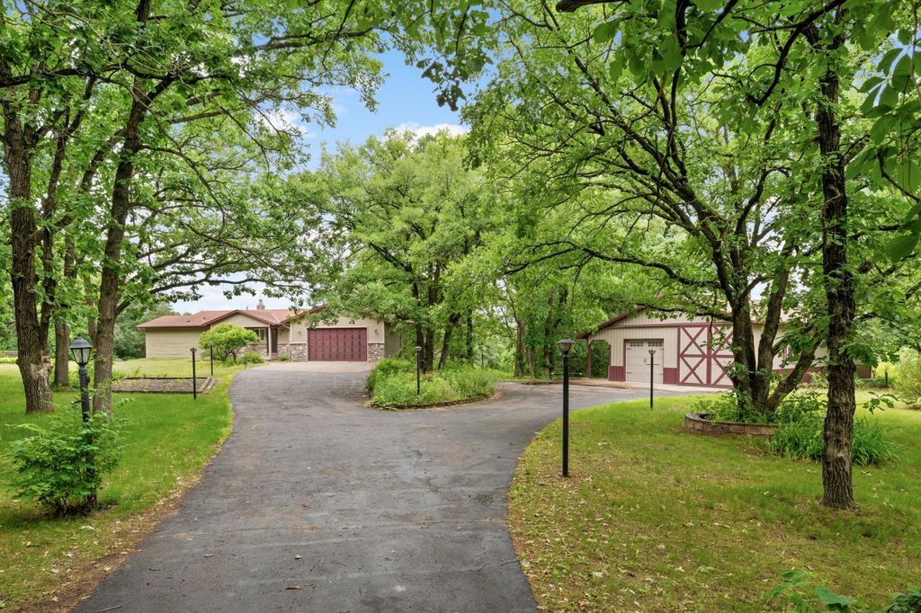 17075 Neill Path, Hastings, MN 55033