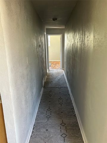 301 E Hutchings Lane, Olney, TX 76374