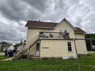 1433 Gartland Avenue, Janesville, WI 53548