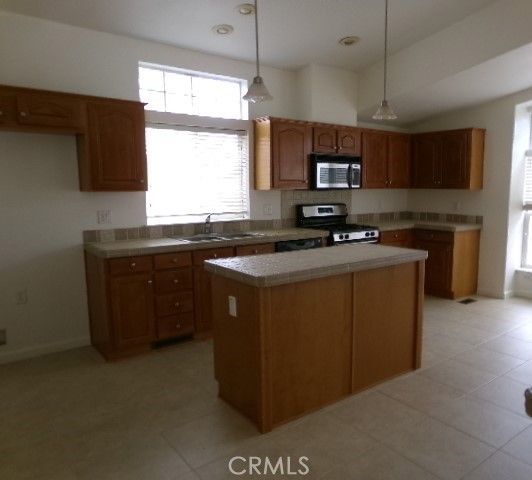 130 Oak Grove, Oroville, CA 95966