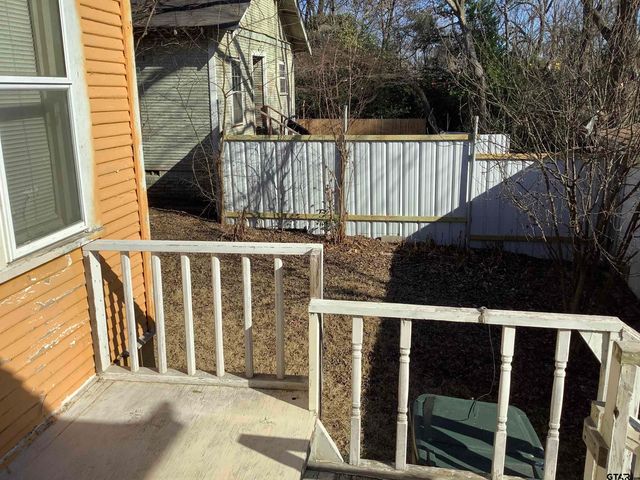 1106 W Claude St., Tyler, TX 75701