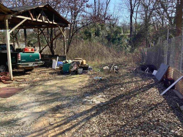 1106 W Claude St., Tyler, TX 75701