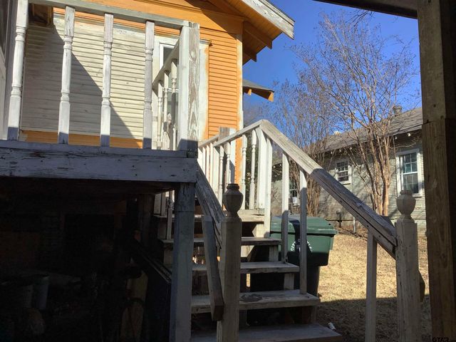 1106 W Claude St., Tyler, TX 75701